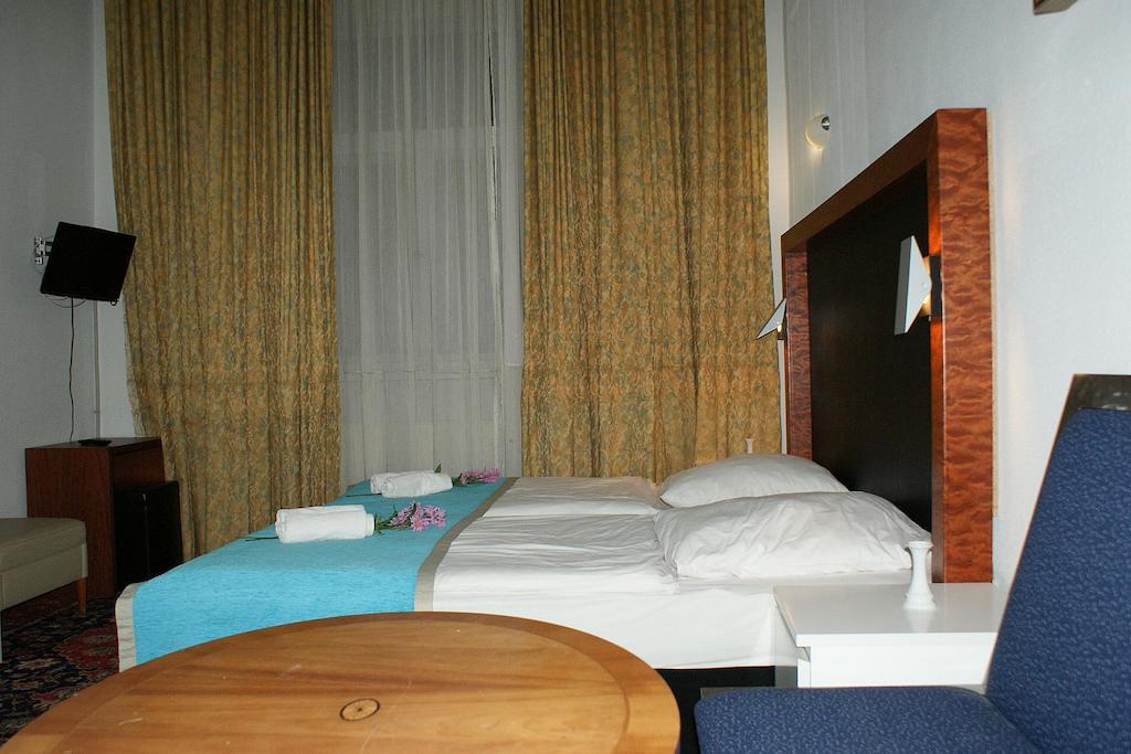 Hotel Garni Aaberna Berlin Værelse billede
