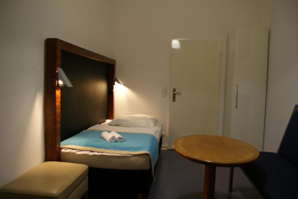 Hotel Garni Aaberna Berlin Værelse billede